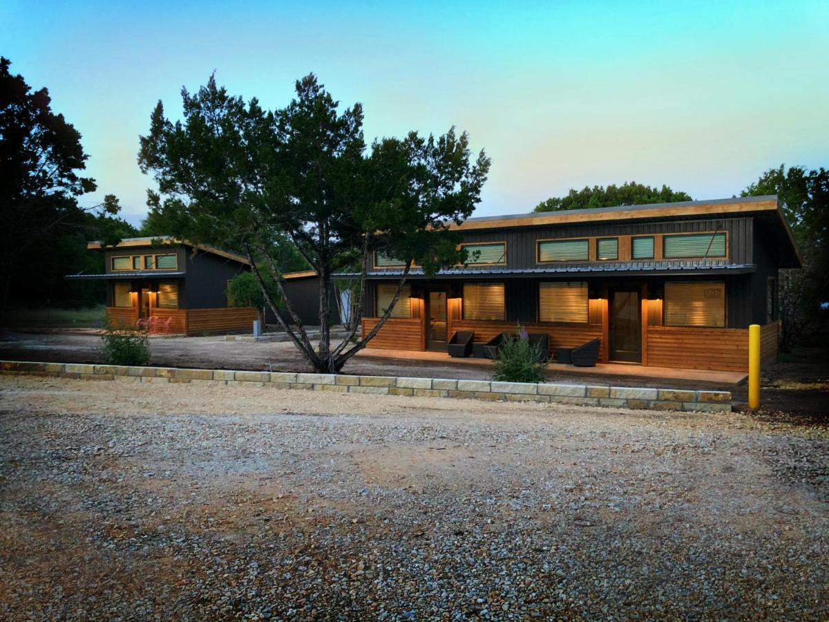 Green Acres Cottages - Wimberley Suite Bagian luar foto